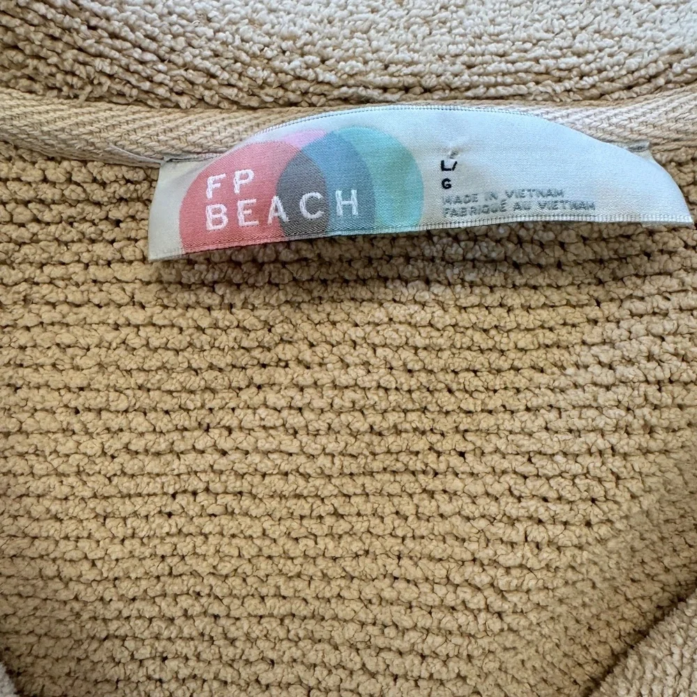 Free People Beach Tan Sweater Large - Picture 4 of 9